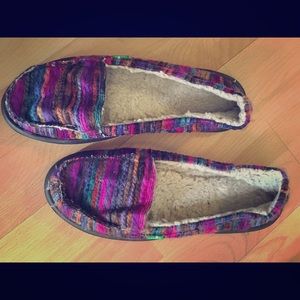 Sanuk Slippers